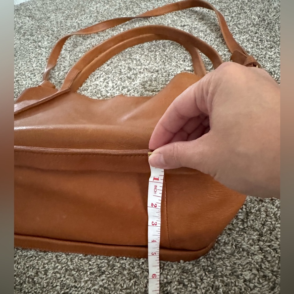 Madewell leather shoulder bag - Picture 11 of 16